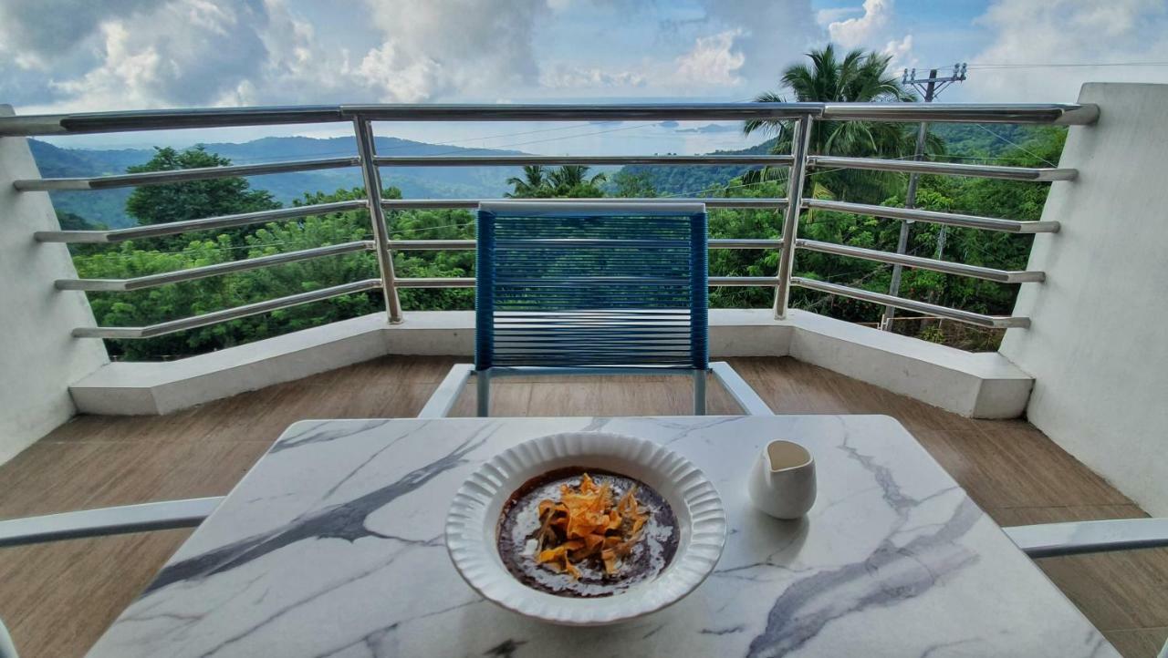 Bed and Breakfast The Nest, Tagaytay Tagaytay City Zewnętrze zdjęcie