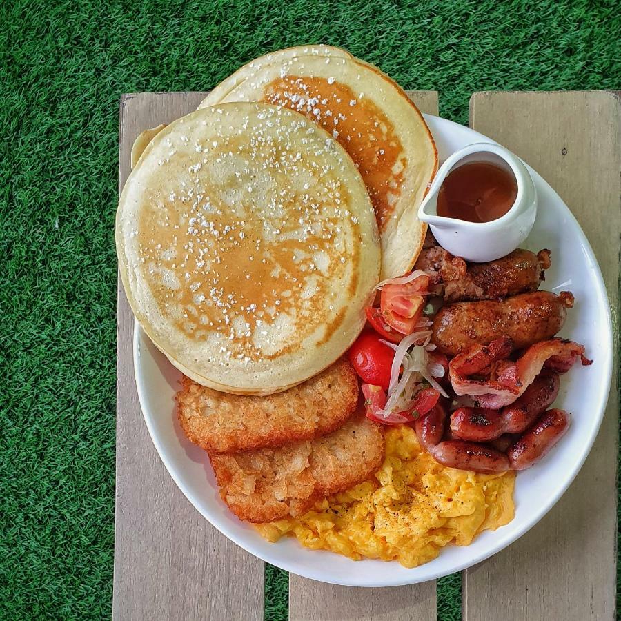 Bed and Breakfast The Nest, Tagaytay Tagaytay City Zewnętrze zdjęcie